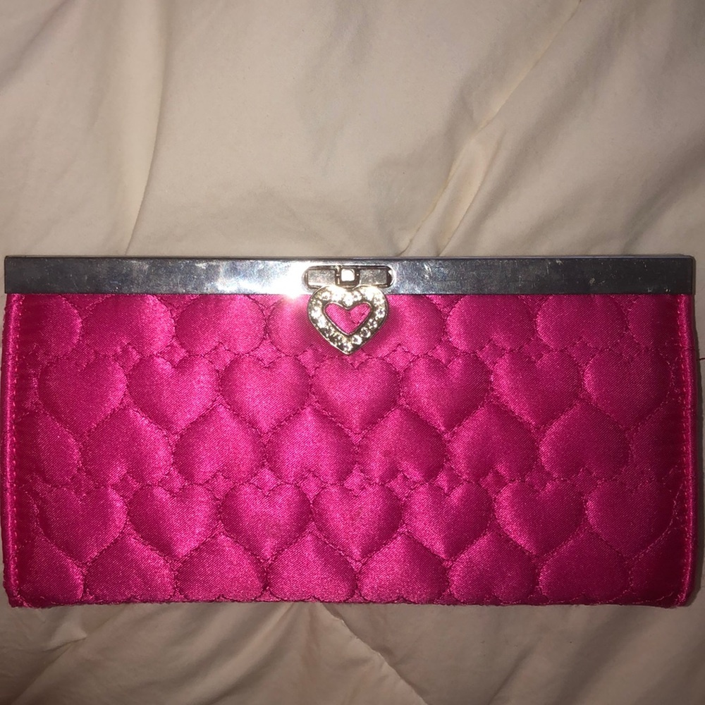 charming charlie’s wallet